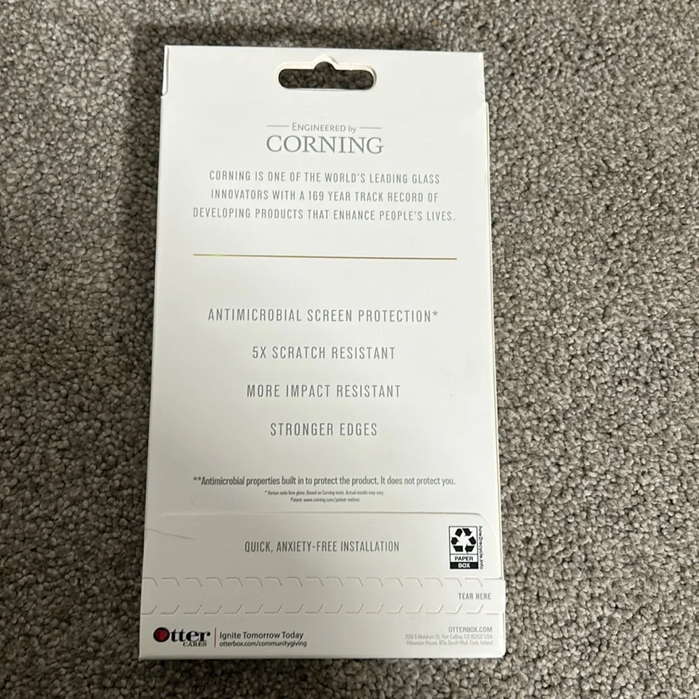 OtterBox Amplify Antimicrobial Glass Screen Protector